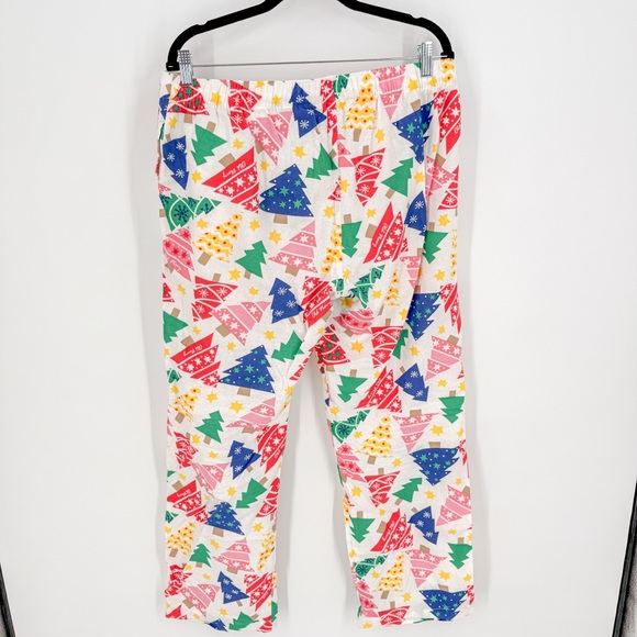 Old Navy Cream and Multicolored Christmas Pajama Set - Picture 6 of 8